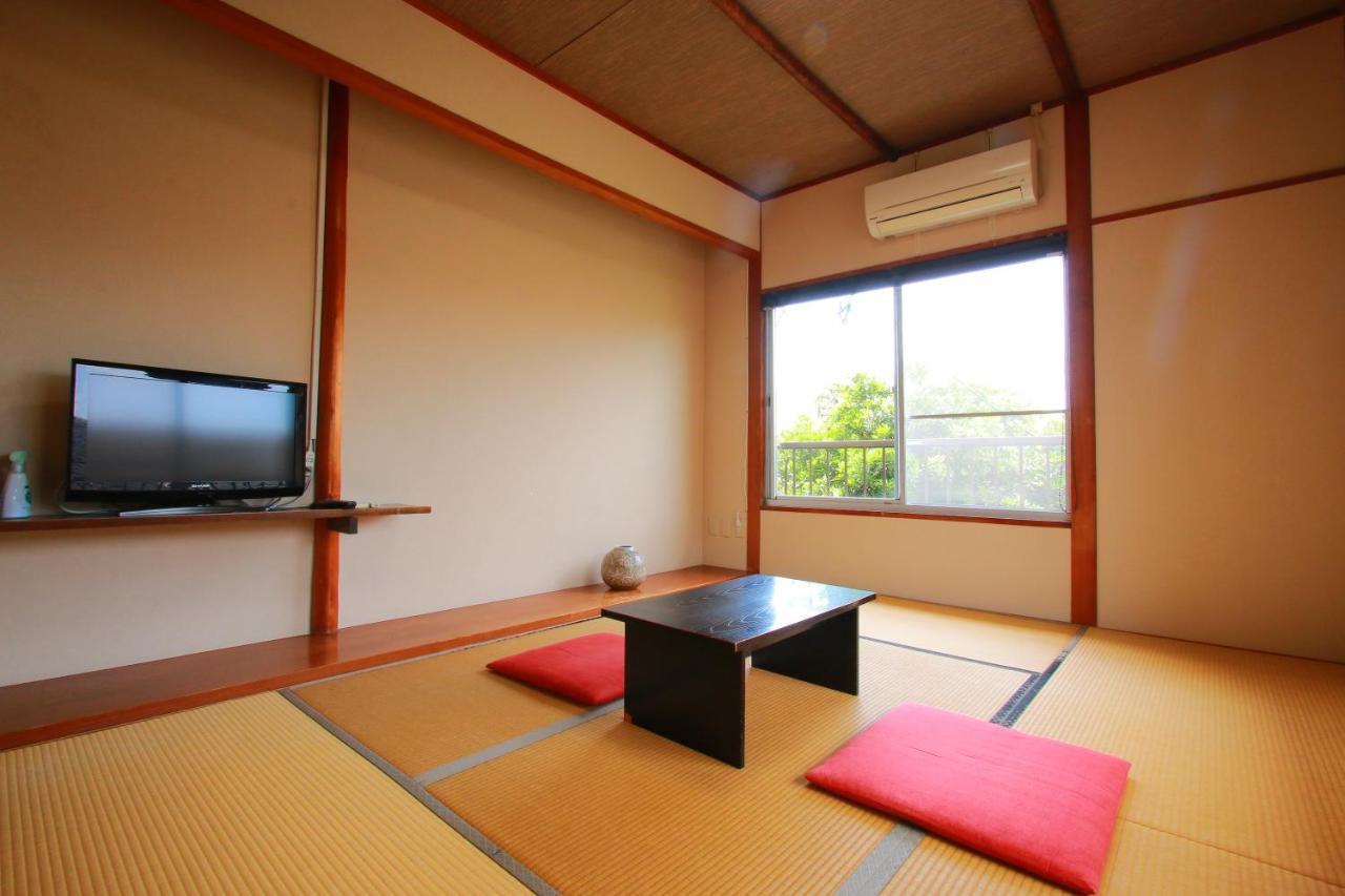 Family Ryokan Kawakyu With Showa Retro, Private Hot Spring Ibusuki Zewnętrze zdjęcie