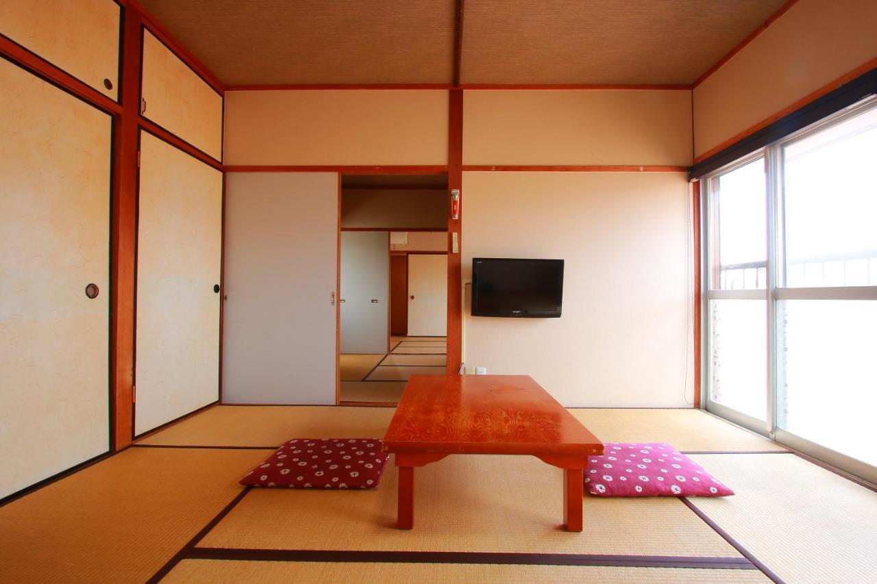 Family Ryokan Kawakyu With Showa Retro, Private Hot Spring Ibusuki Zewnętrze zdjęcie